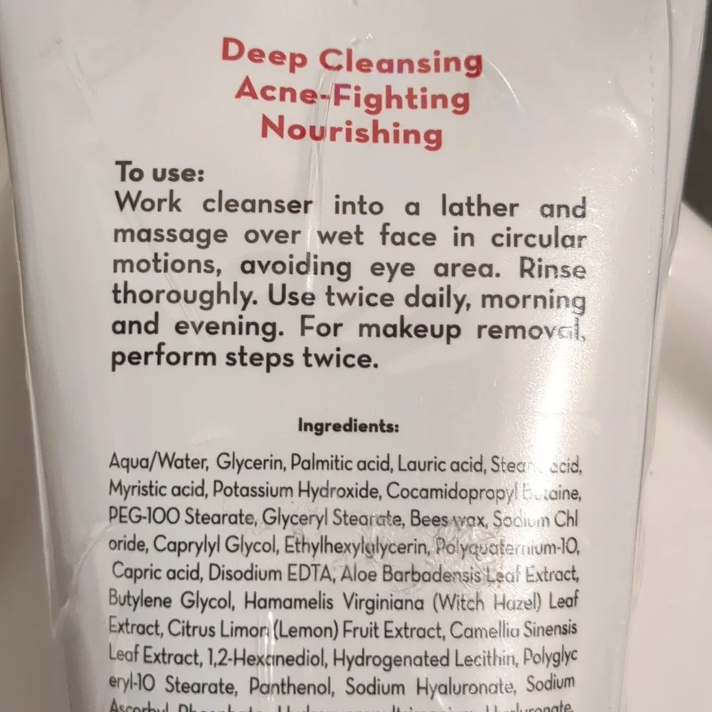 Daily Cleanser + Makeup Remover
